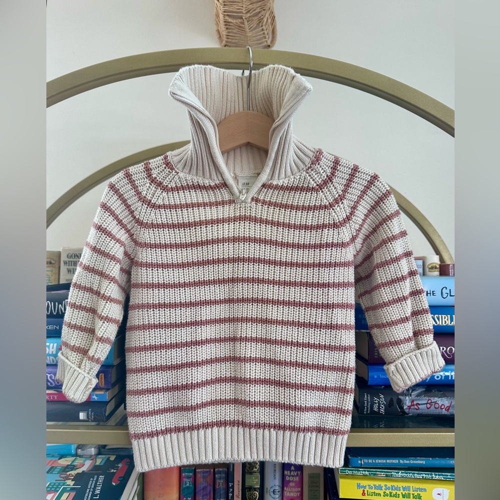 H&M 100% Organic Cotton Striped Turtleneck Sweater 🧶